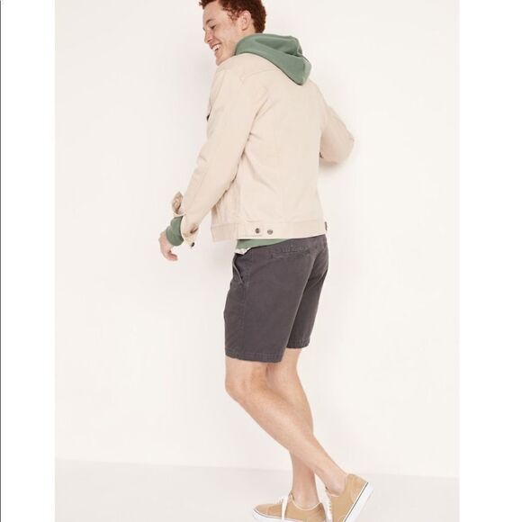 Old Navy Men’s Straight Lived-in Khaki Non-stretch Shorts 10” Size 42 - Picture 2 of 9